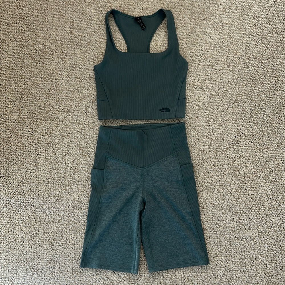 North face active set